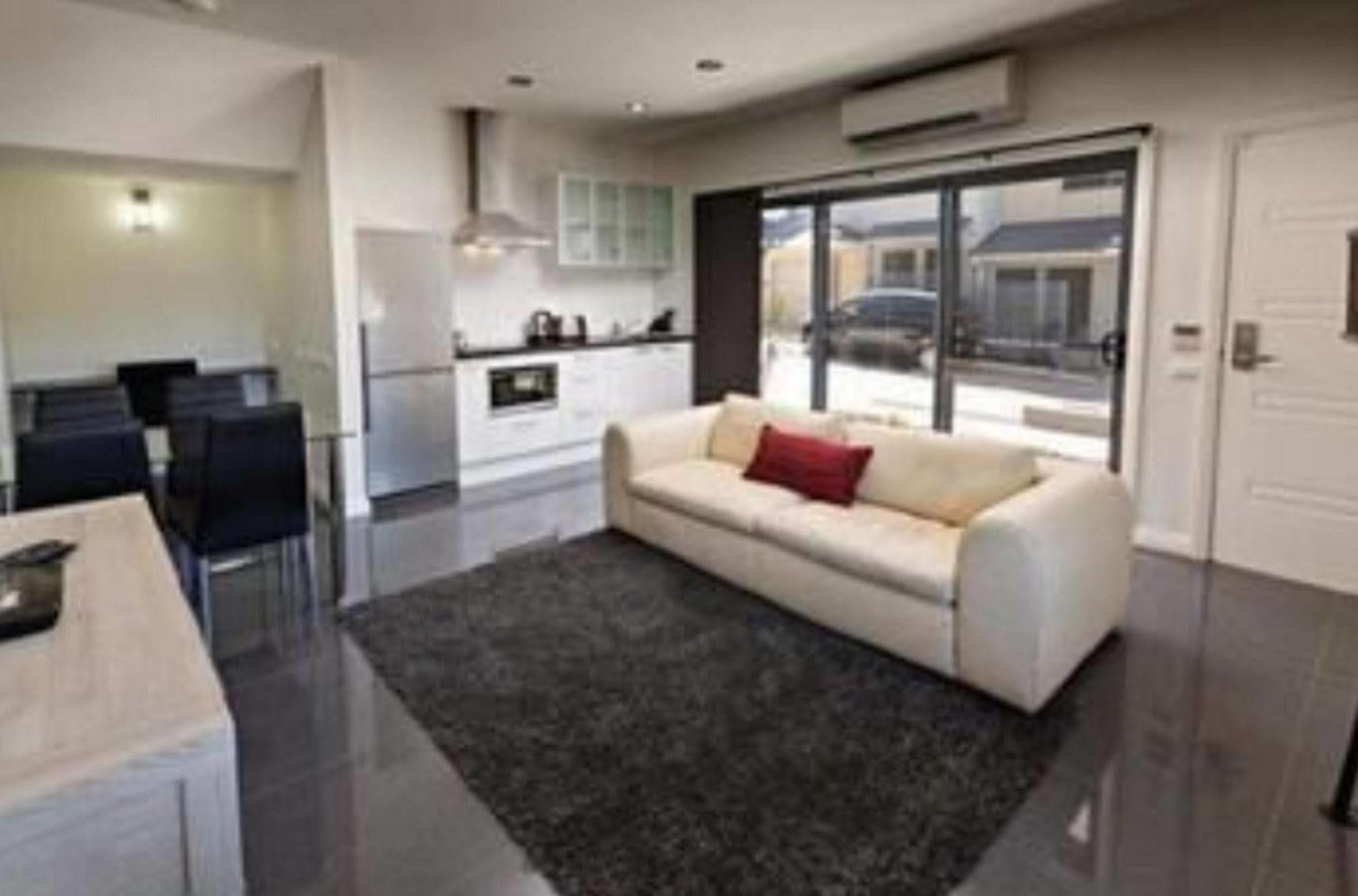 Aparthotel Cardiff Executive